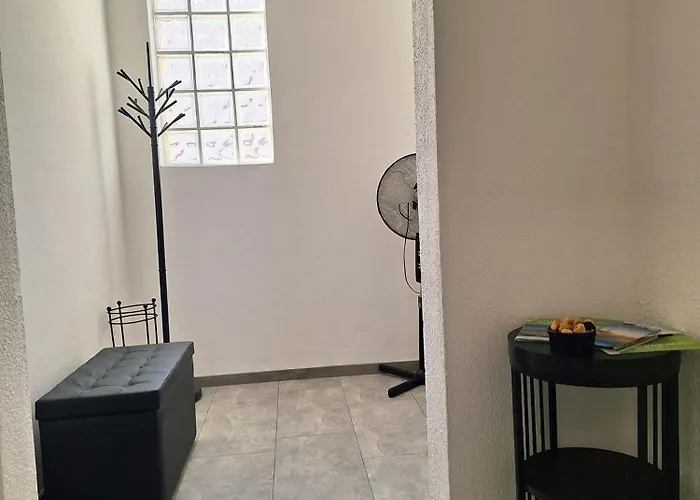 Laures Διαμέρισμα *